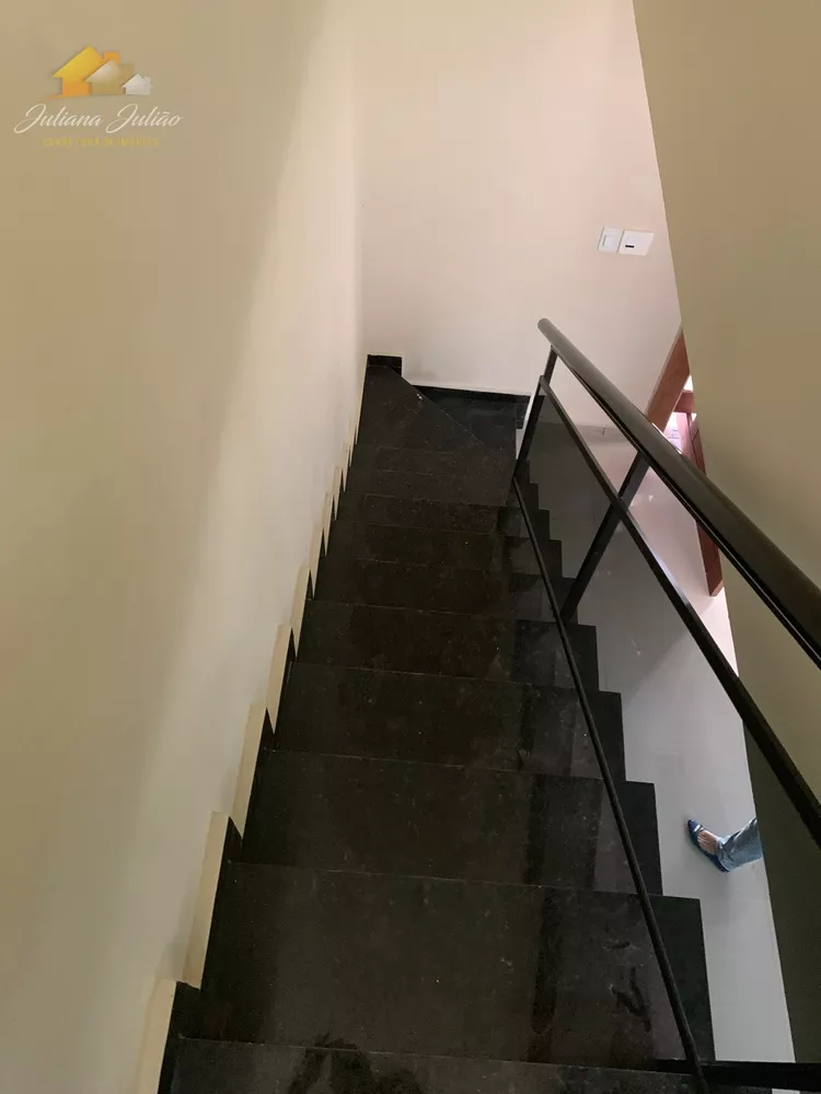Casa, 3 quartos, 184 m² - Foto 4