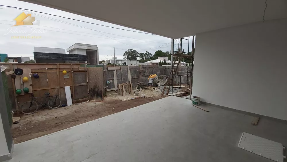 Casa, 3 quartos, 224 m² - Foto 1