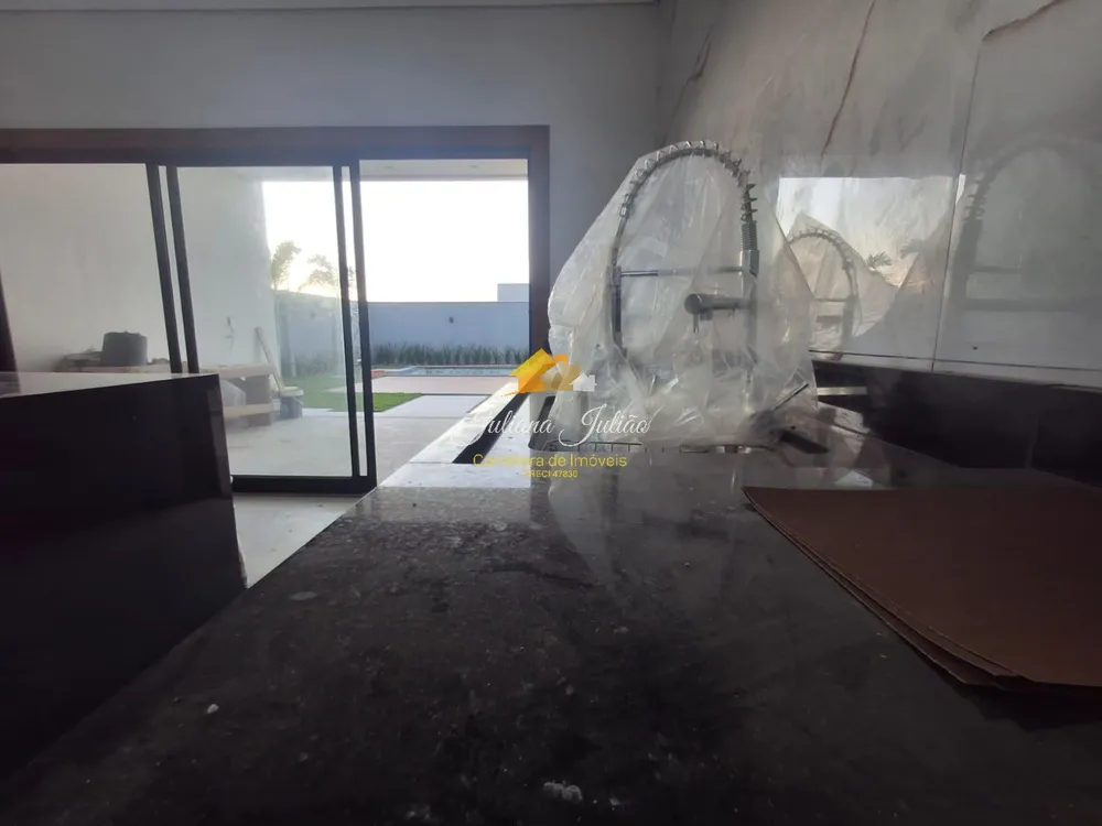 Casa, 3 quartos, 225 m² - Foto 35