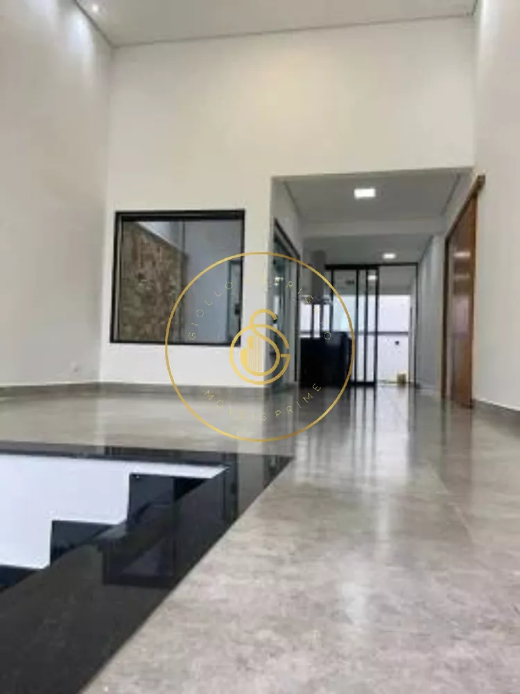 Casa à venda com 3 quartos, 250m² - Foto 4