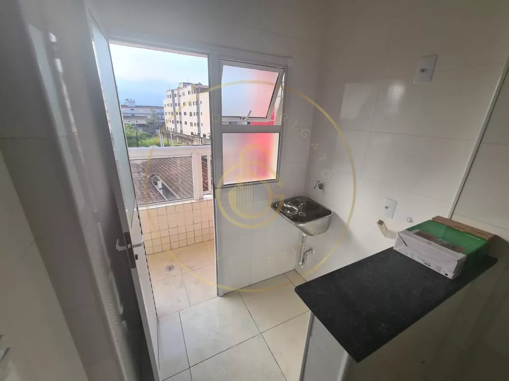 Apartamento à venda com 3 quartos, 100m² - Foto 3