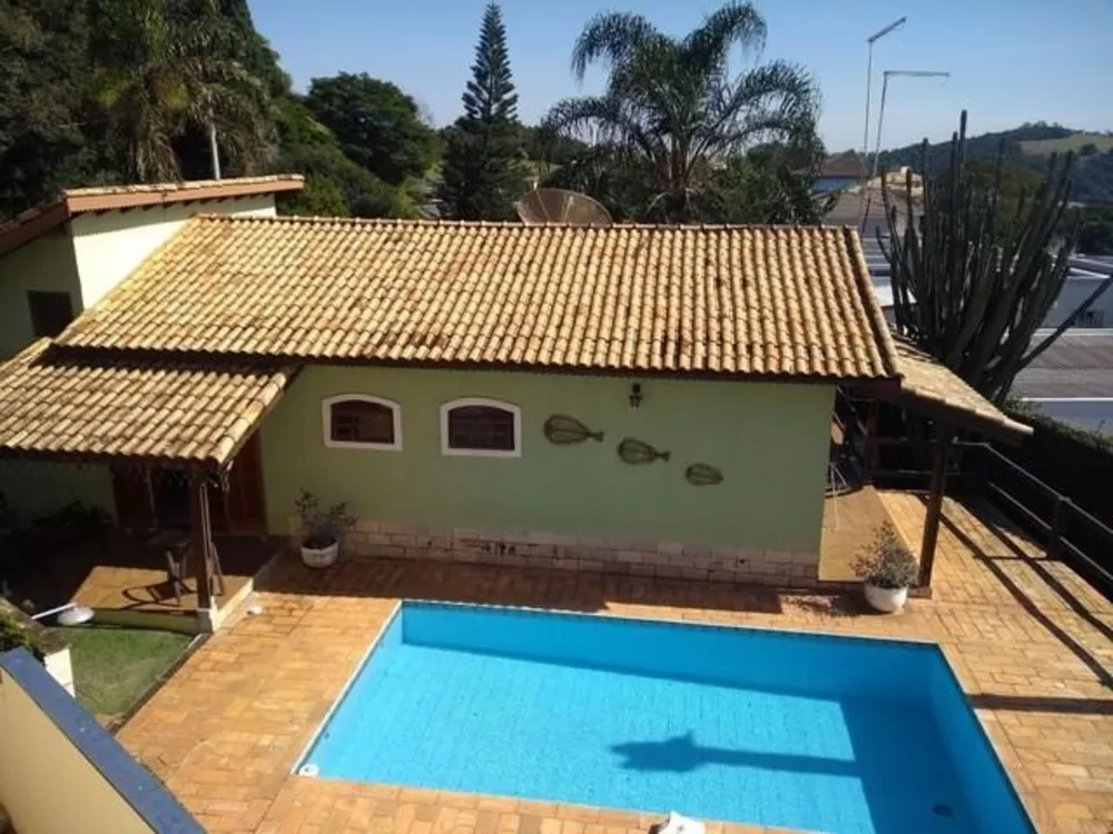 Casa à venda com 3 quartos, 210m² - Foto 8