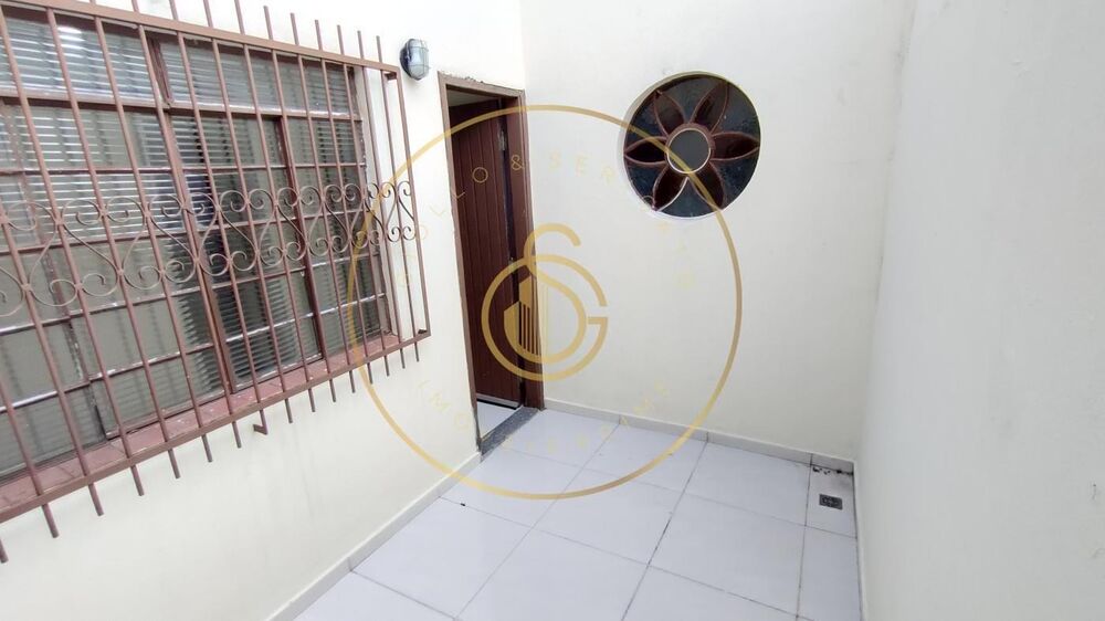 Casa à venda e aluguel com 3 quartos, 325m² - Foto 4