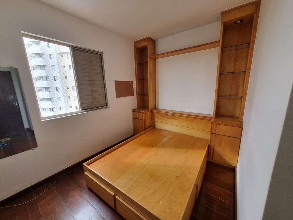 Apartamento à venda com 3 quartos, 90m² - Foto 8