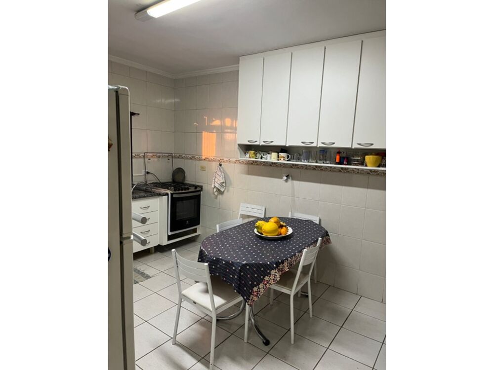 Sobrado à venda com 3 quartos, 200m² - Foto 5