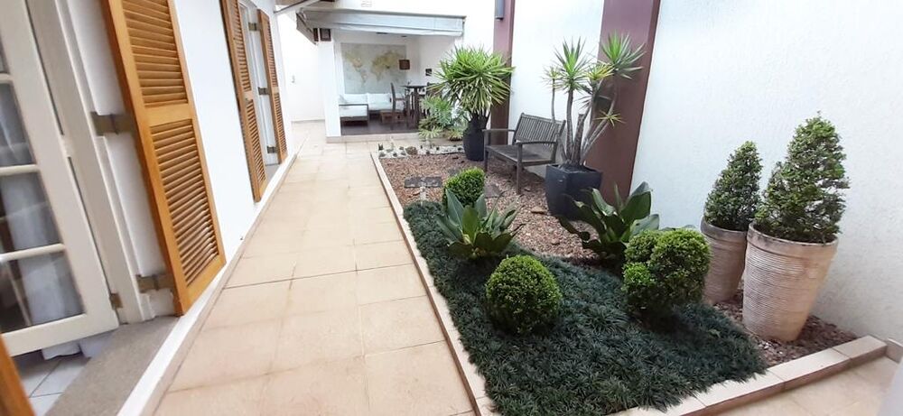 Casa à venda com 4 quartos, 200m² - Foto 11