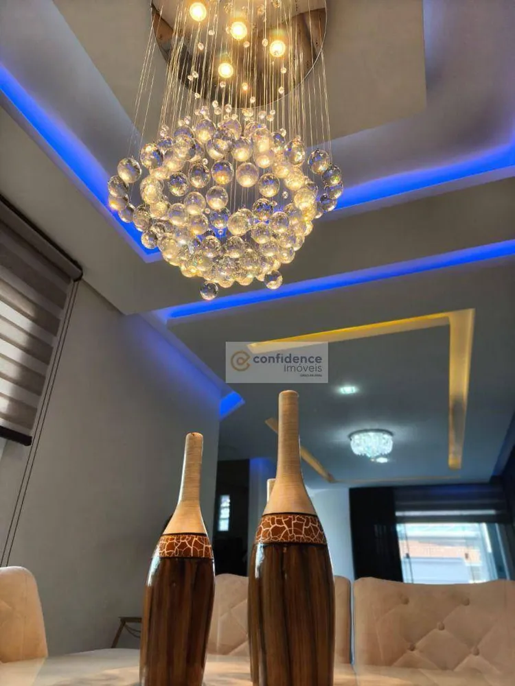 Sobrado, 3 quartos, 192 m² - Foto 1