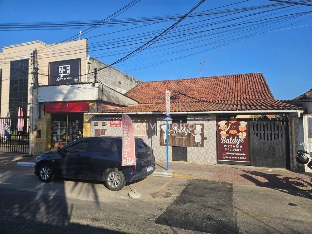Casa, 6 quartos, 225 m² - Foto 2