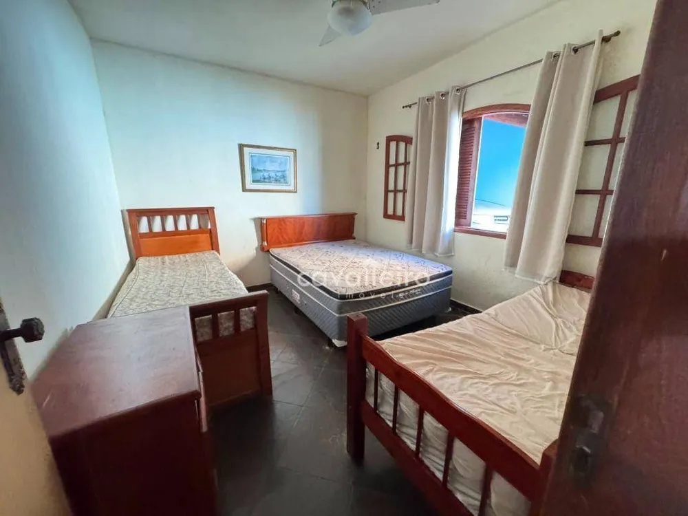 Casa, 3 quartos, 200 m² - Foto 12