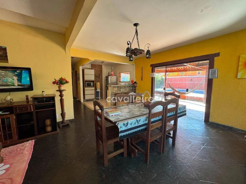 Casa, 3 quartos, 200 m² - Foto 6
