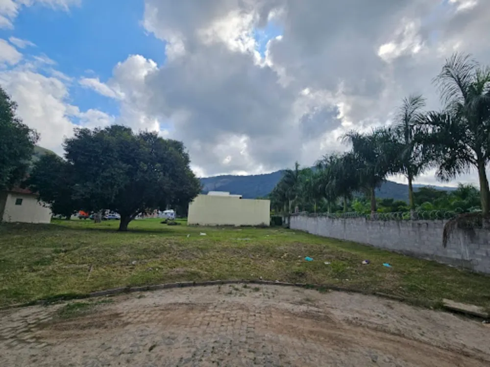 Loteamento e Condomínio, 360 m² - Foto 1