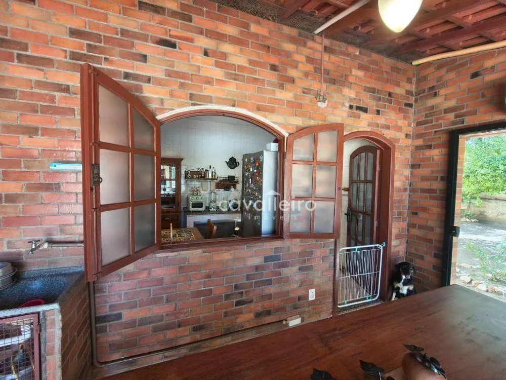 Sítio, 6 quartos, 1000 m² - Foto 40