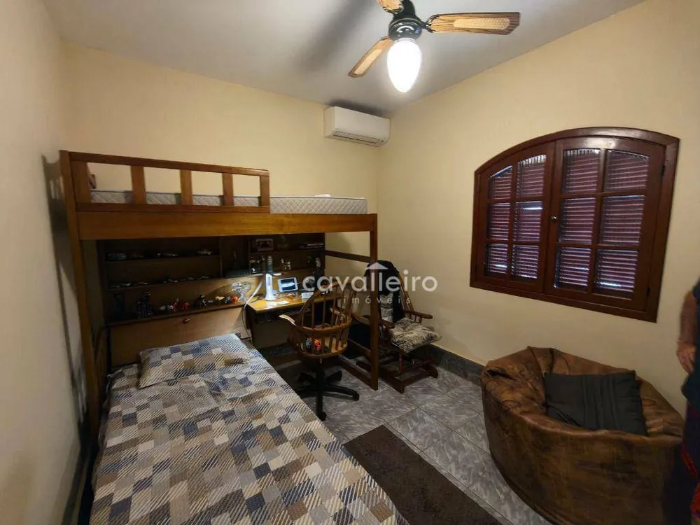 Sítio, 6 quartos, 1000 m² - Foto 32