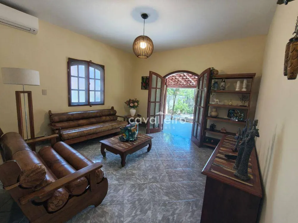 Sítio, 6 quartos, 1000 m² - Foto 12