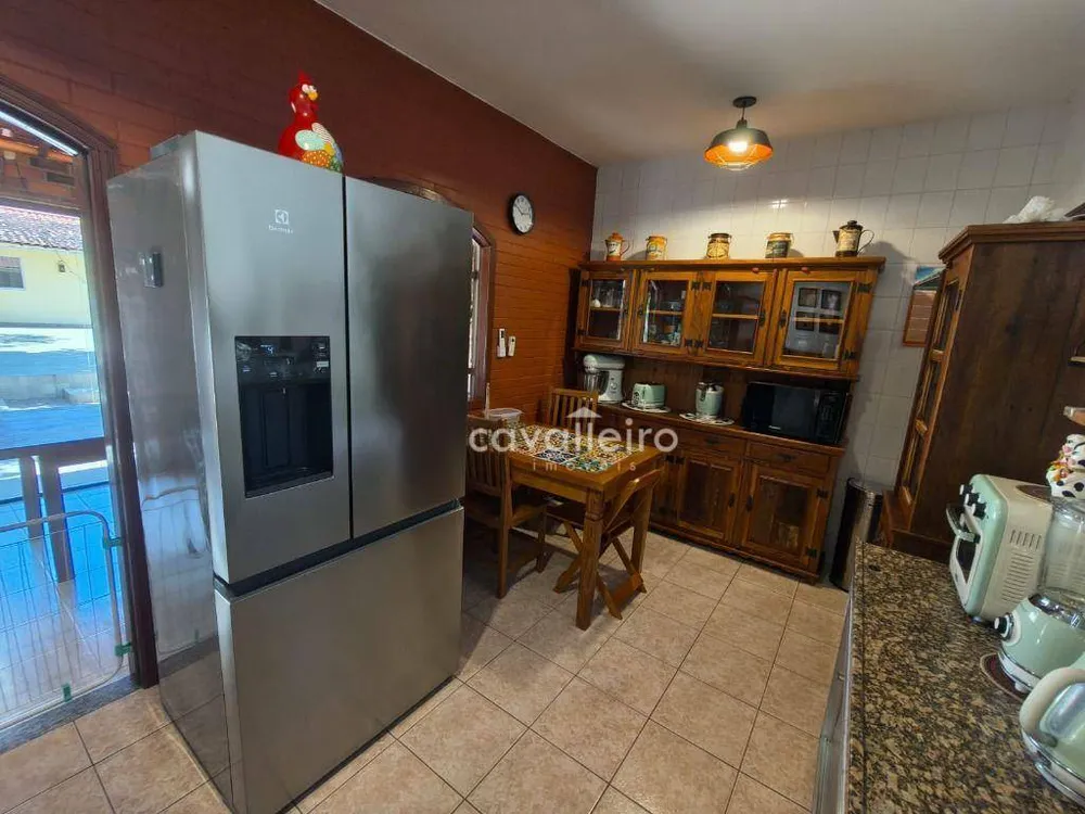 Sítio, 6 quartos, 1000 m² - Foto 39