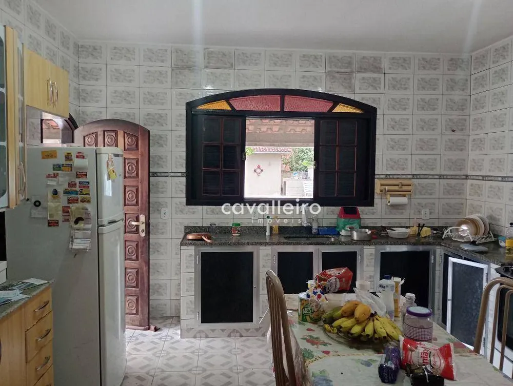 Casa, 5 quartos, 220 m² - Foto 10