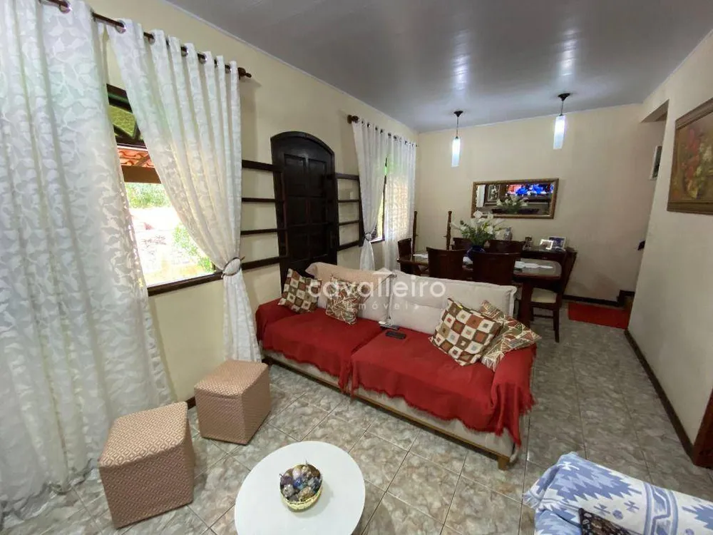 Casa, 5 quartos, 208 m² - Foto 3