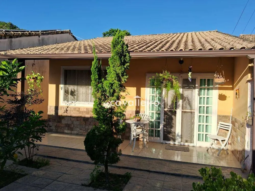 Casa, 3 quartos, 88 m² - Foto 1