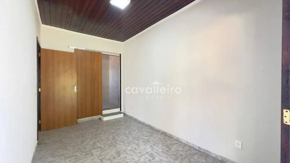 Casa, 4 quartos, 200 m² - Foto 40