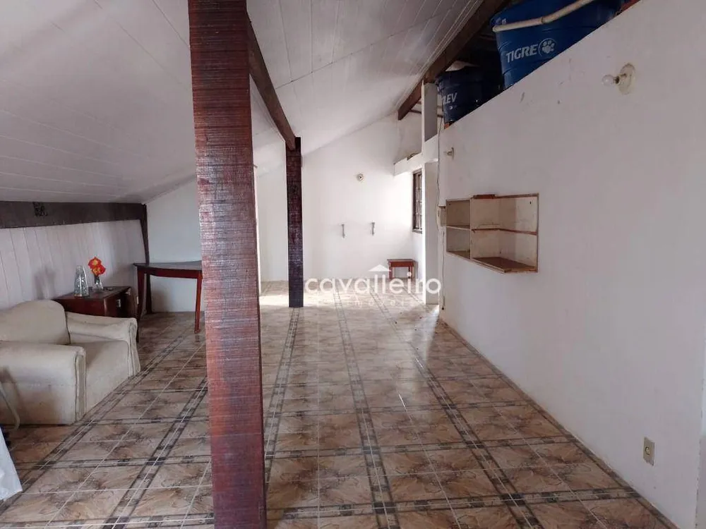 Casa, 6 quartos, 331 m² - Foto 3