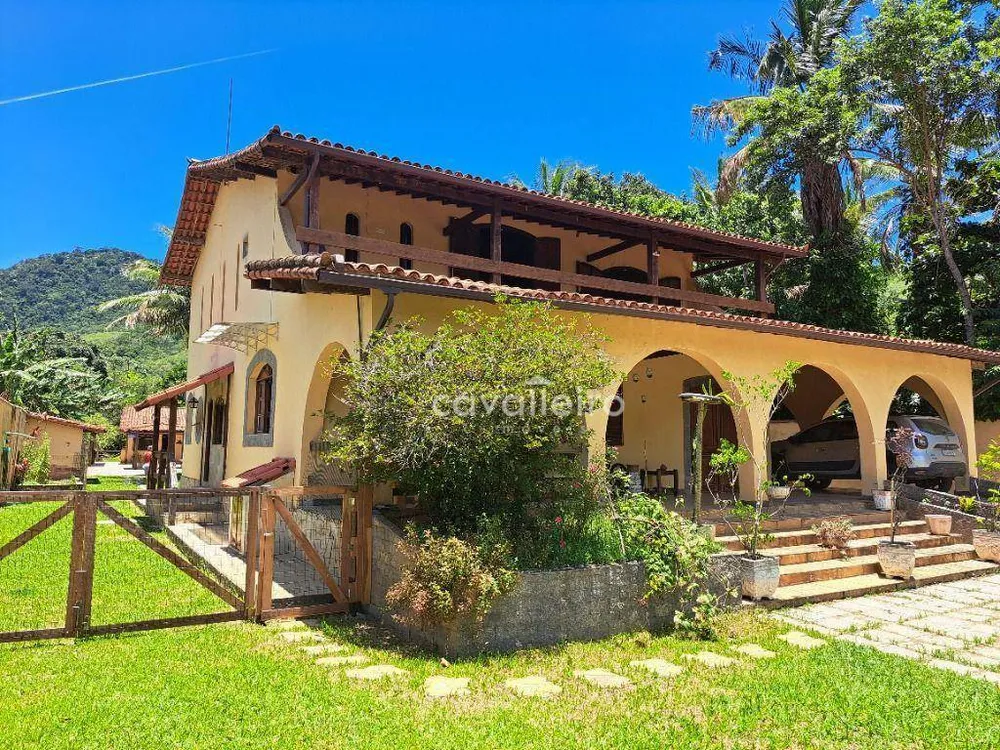 Casa, 7 quartos, 290 m² - Foto 3