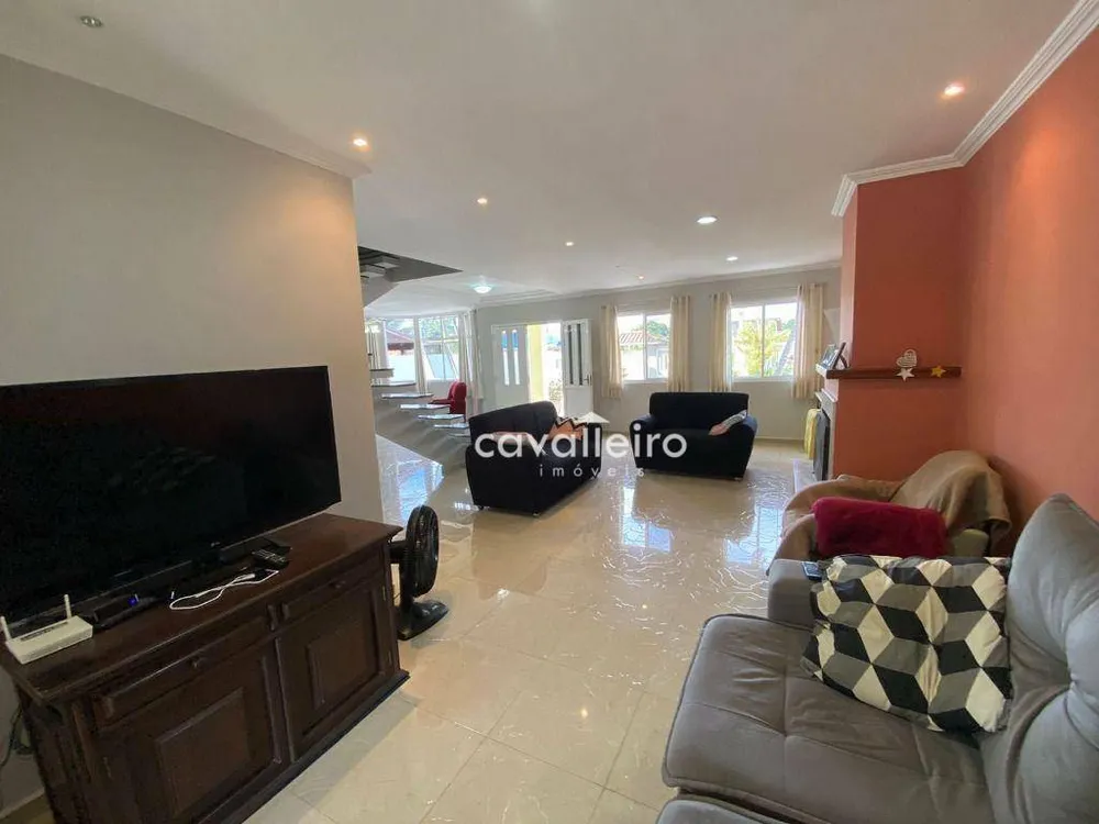 Casa, 3 quartos, 200 m² - Foto 15