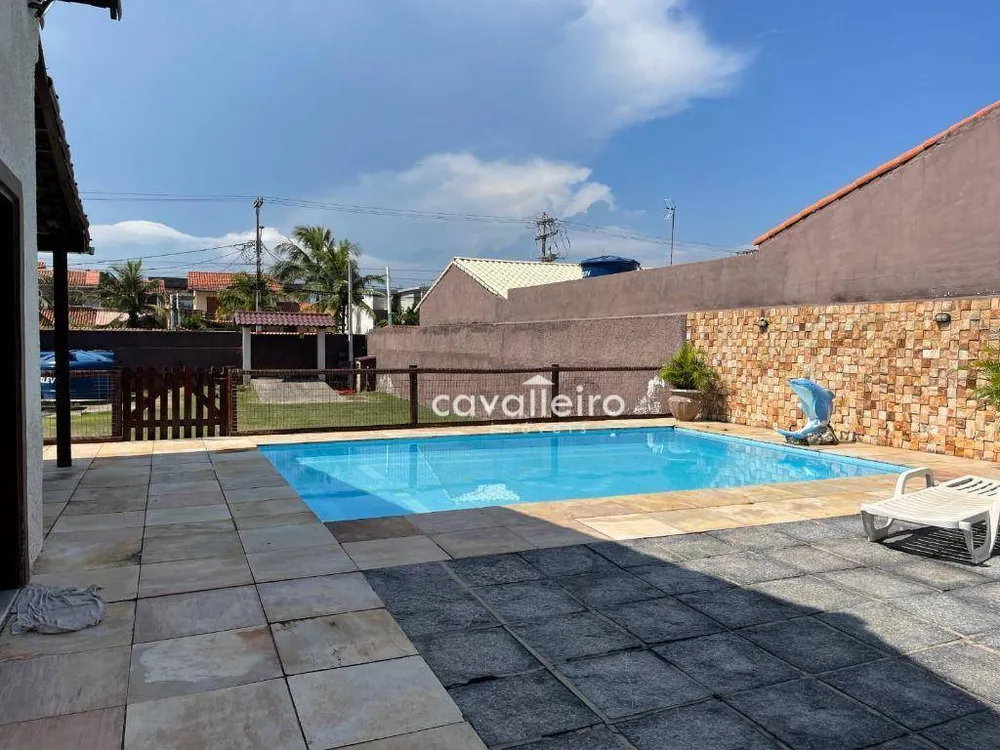 Casa, 4 quartos, 270 m² - Foto 34