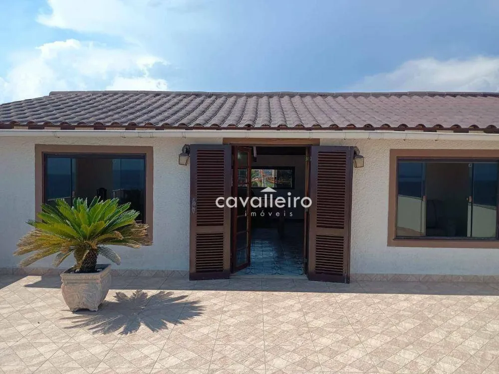 Casa, 4 quartos, 270 m² - Foto 17