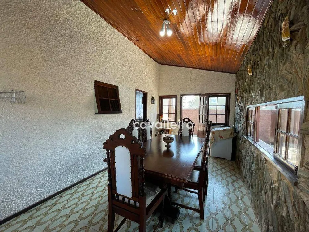 Casa, 4 quartos, 270 m² - Foto 39