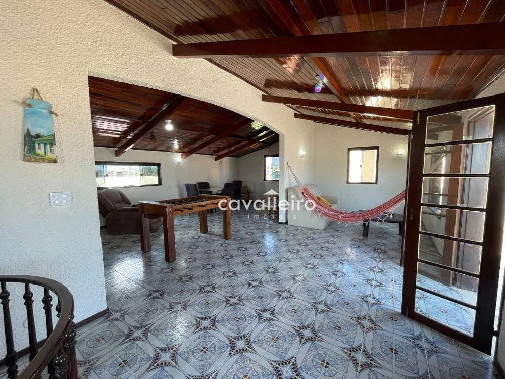 Casa, 4 quartos, 270 m² - Foto 23