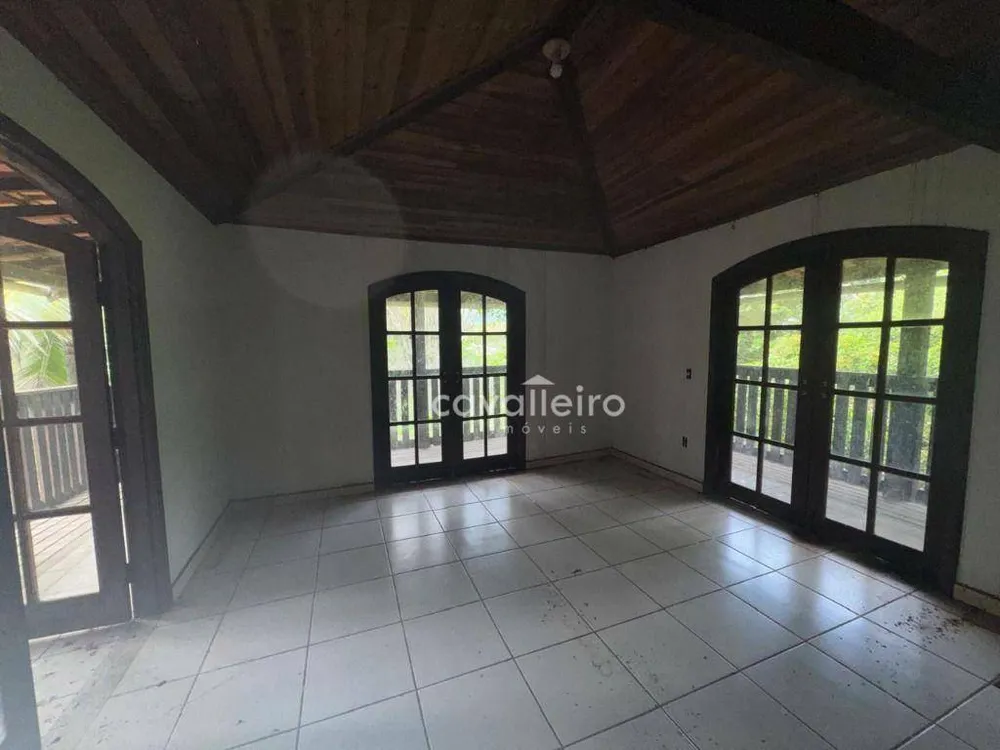 Chácara, 3 quartos, 3357 m² - Foto 8