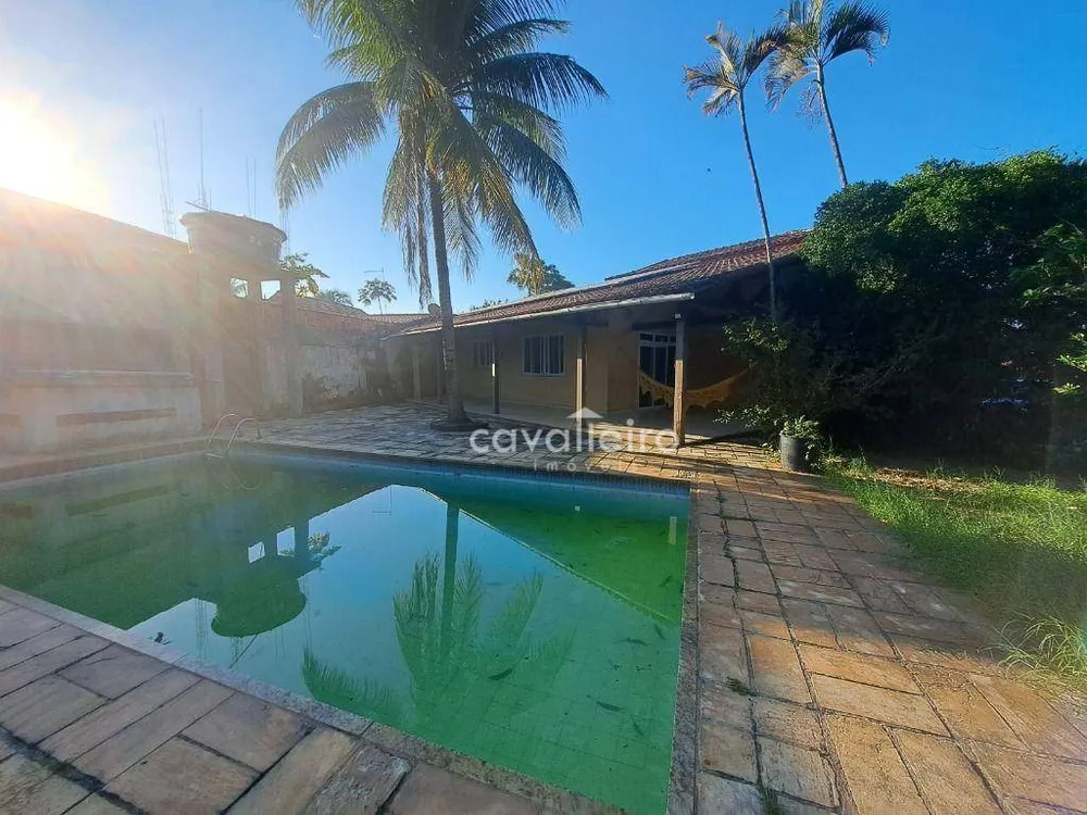 Casa, 3 quartos, 220 m² - Foto 1
