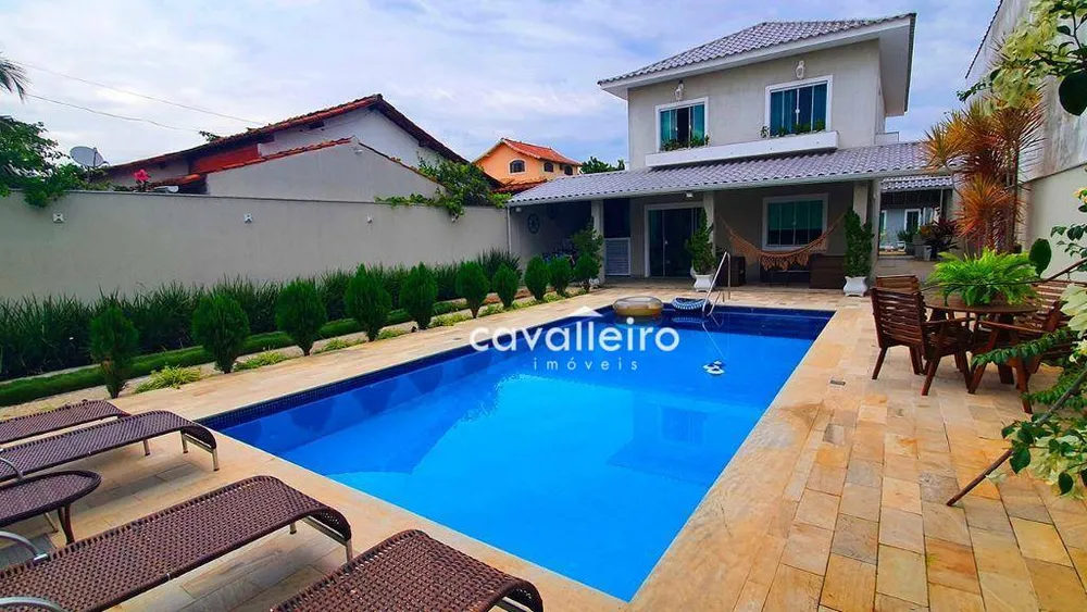 Casa, 5 quartos, 250 m² - Foto 1