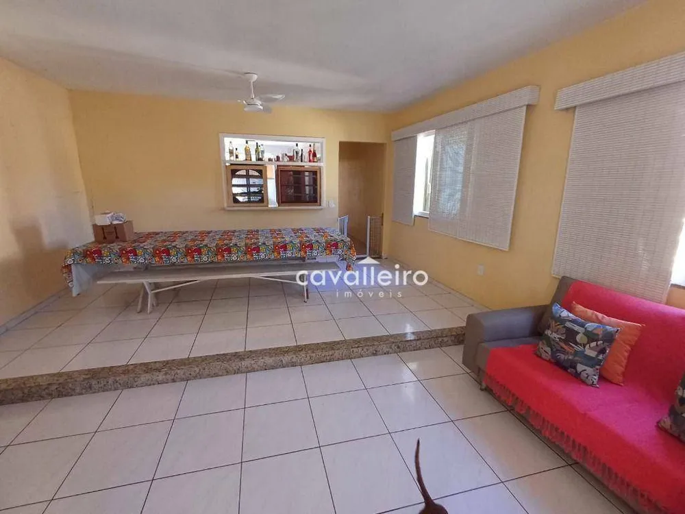 Casa, 3 quartos, 227 m² - Foto 3