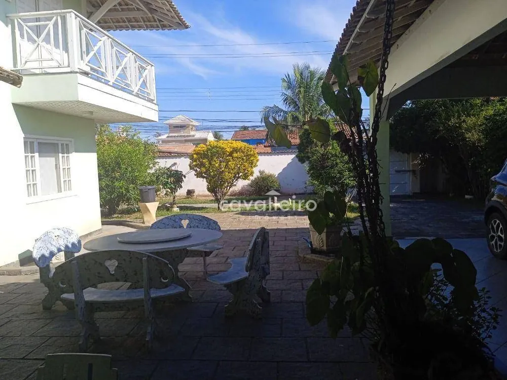 Casa, 4 quartos, 329 m² - Foto 4