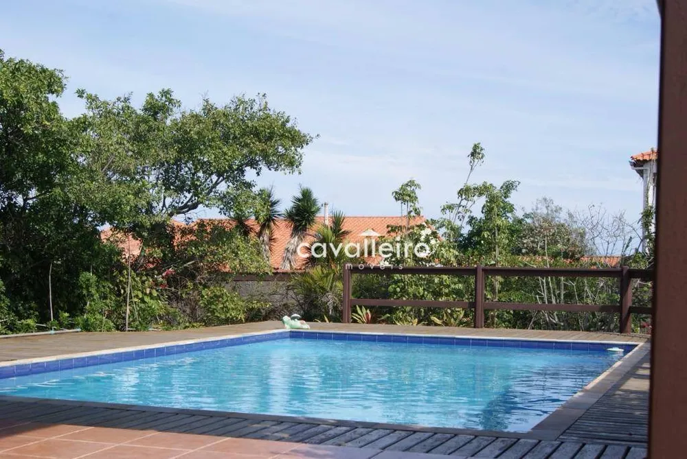 Casa, 4 quartos, 200 m² - Foto 1