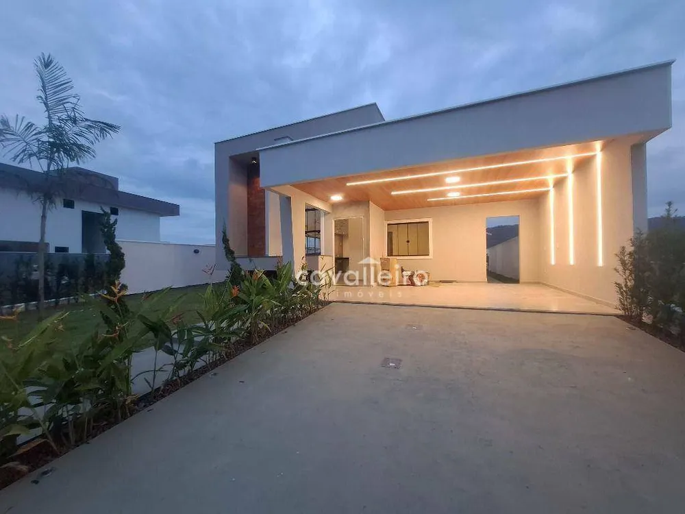 Casa, 3 quartos, 161 m² - Foto 2