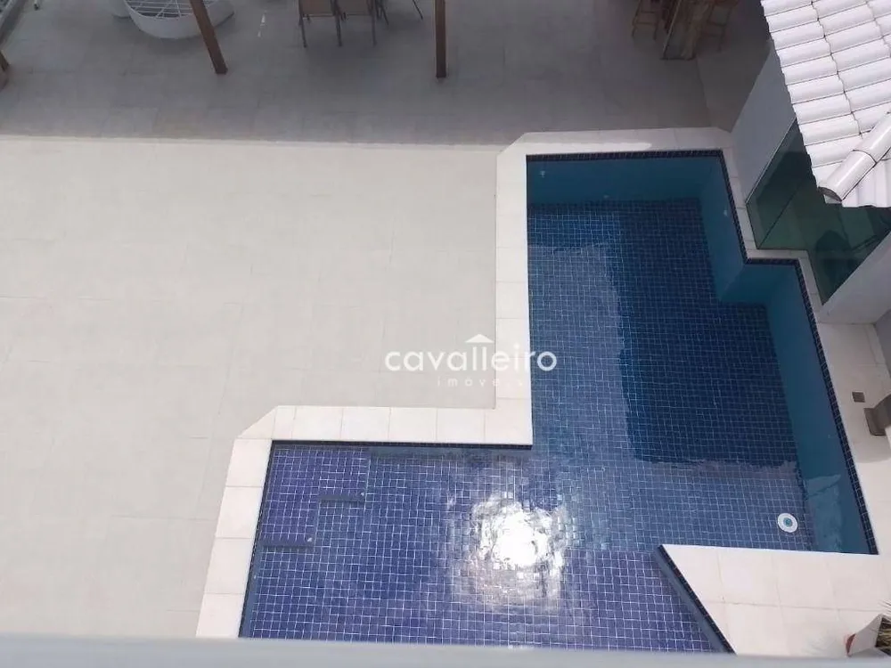 Casa, 3 quartos, 341 m² - Foto 3