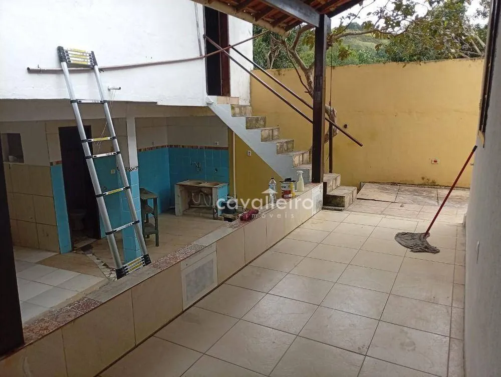 Casa, 2 quartos, 210 m² - Foto 1
