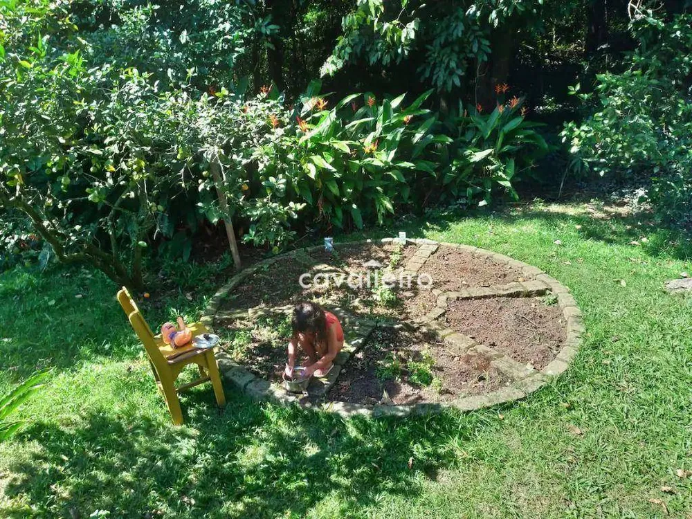 Casa, 4 quartos, 200 m² - Foto 25