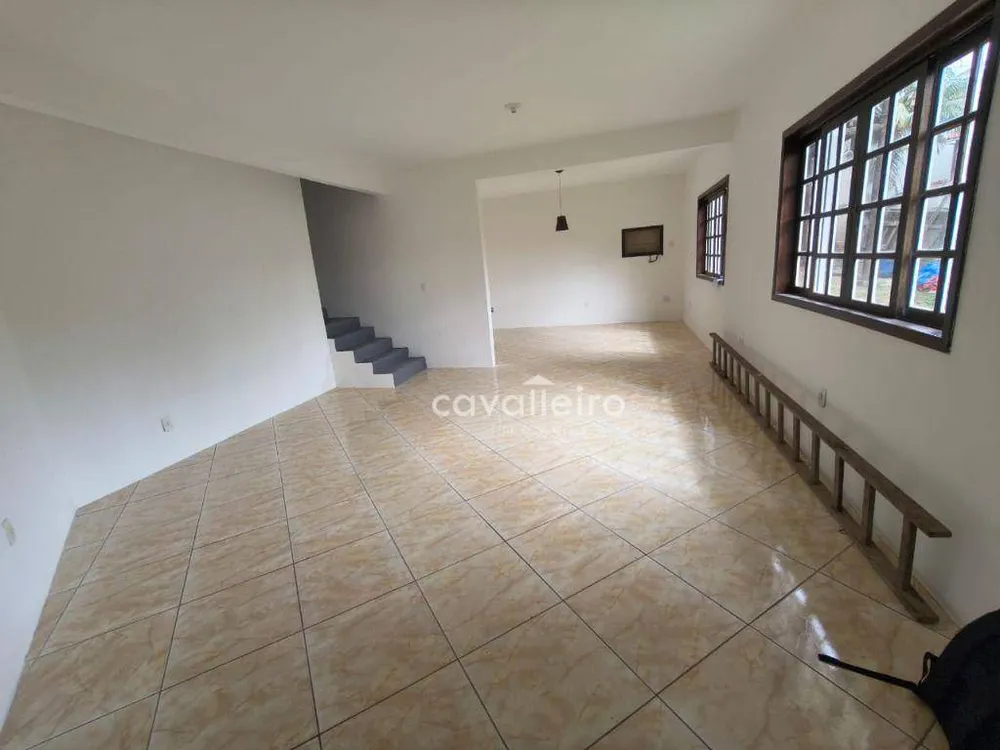 Casa, 3 quartos, 256 m² - Foto 22