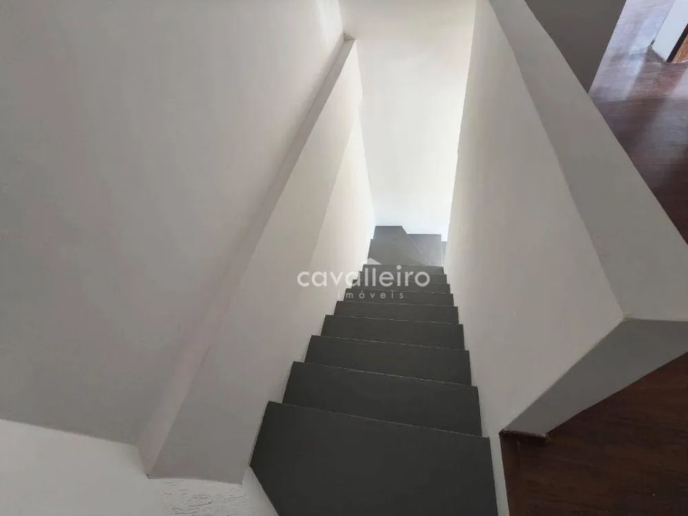 Casa, 3 quartos, 256 m² - Foto 31