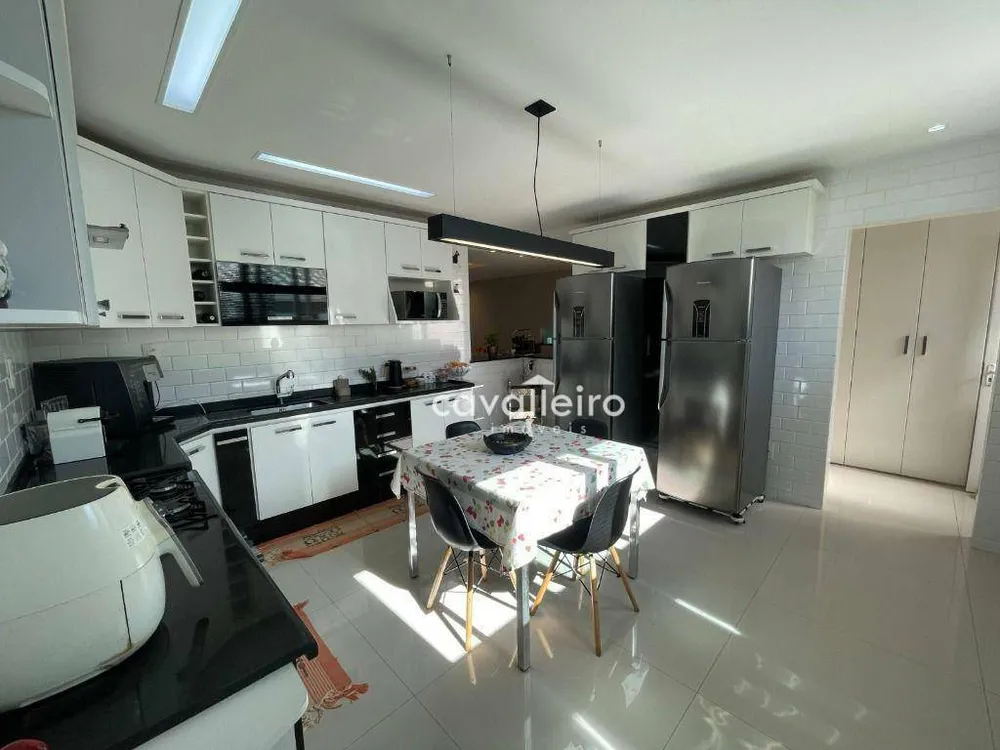 Casa, 4 quartos, 190 m² - Foto 13