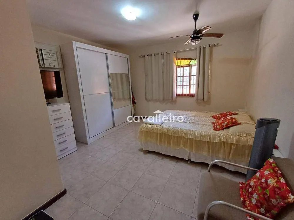 Casa, 4 quartos, 330 m² - Foto 28