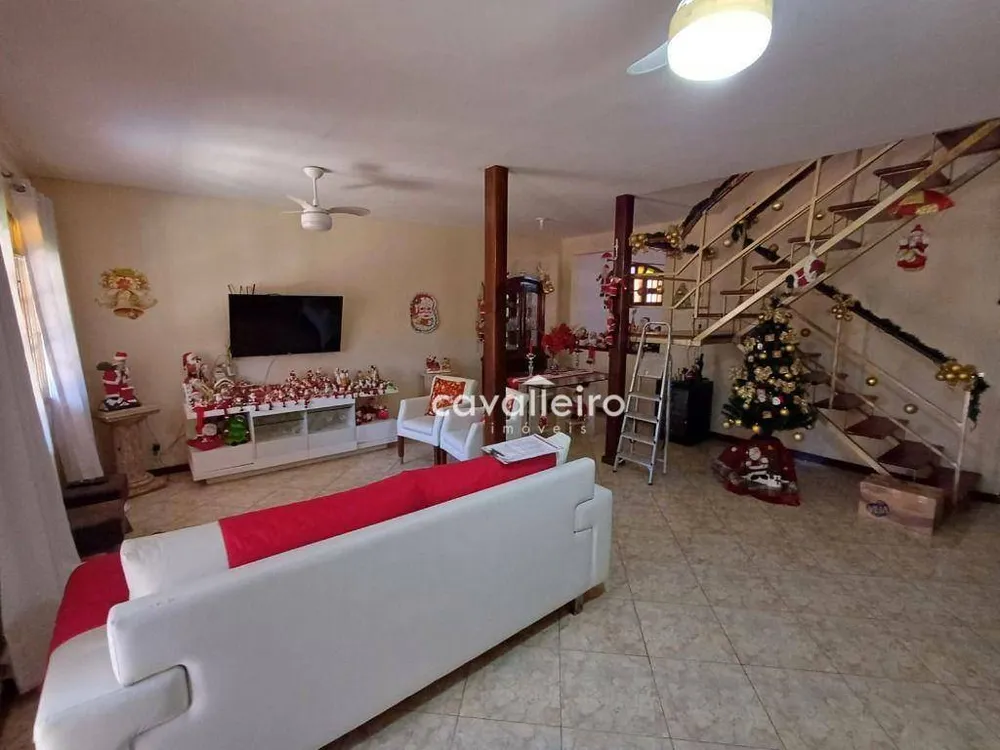 Casa, 4 quartos, 330 m² - Foto 4