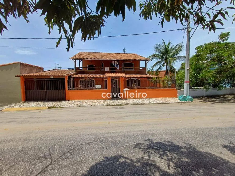 Casa, 4 quartos, 330 m² - Foto 1