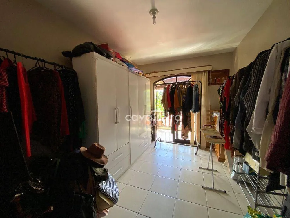 Casa, 6 quartos, 242 m² - Foto 16