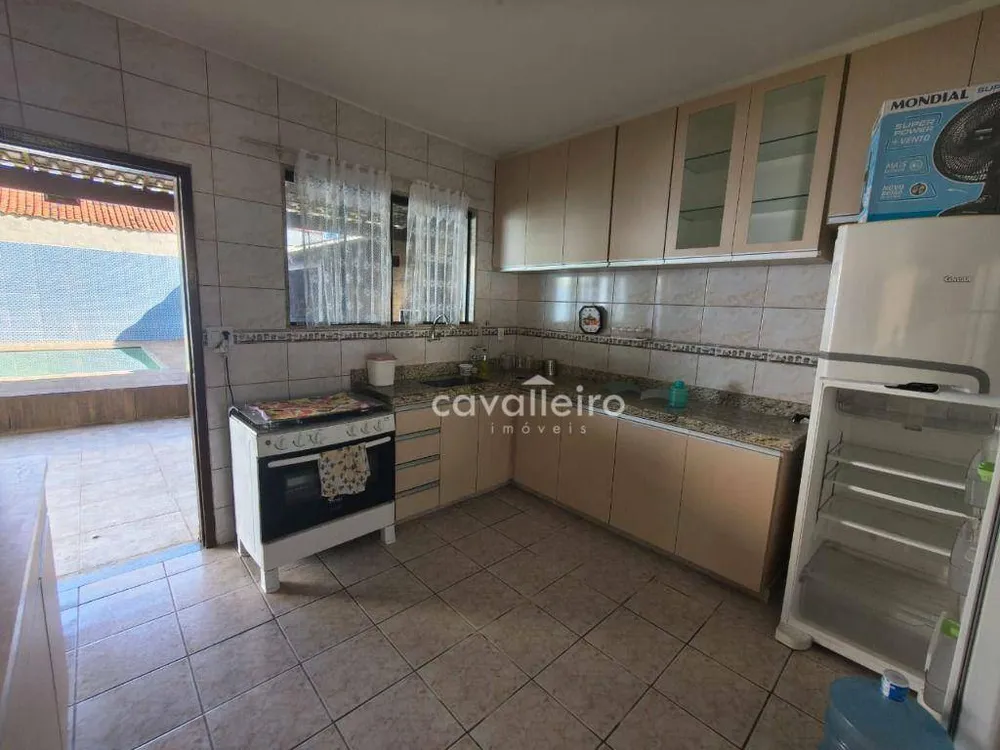 Casa, 3 quartos, 210 m² - Foto 8