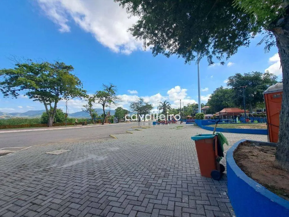 Casa, 3 quartos, 209 m² - Foto 33