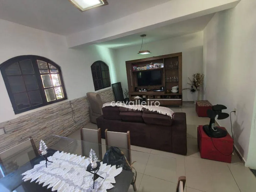 Casa, 2 quartos, 242 m² - Foto 20